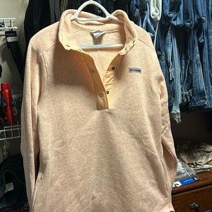 Columbia sweatshirt